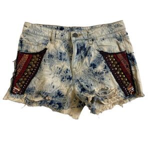 BDG Mid-Rise Freja Vintage Fit Studded Acid Wash Denim Shorts Sz 27